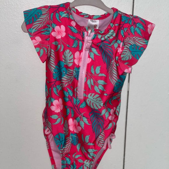 18M swimsuit with snaps - Picture 1 of 2